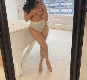 Beylikdüzü Escort Şule